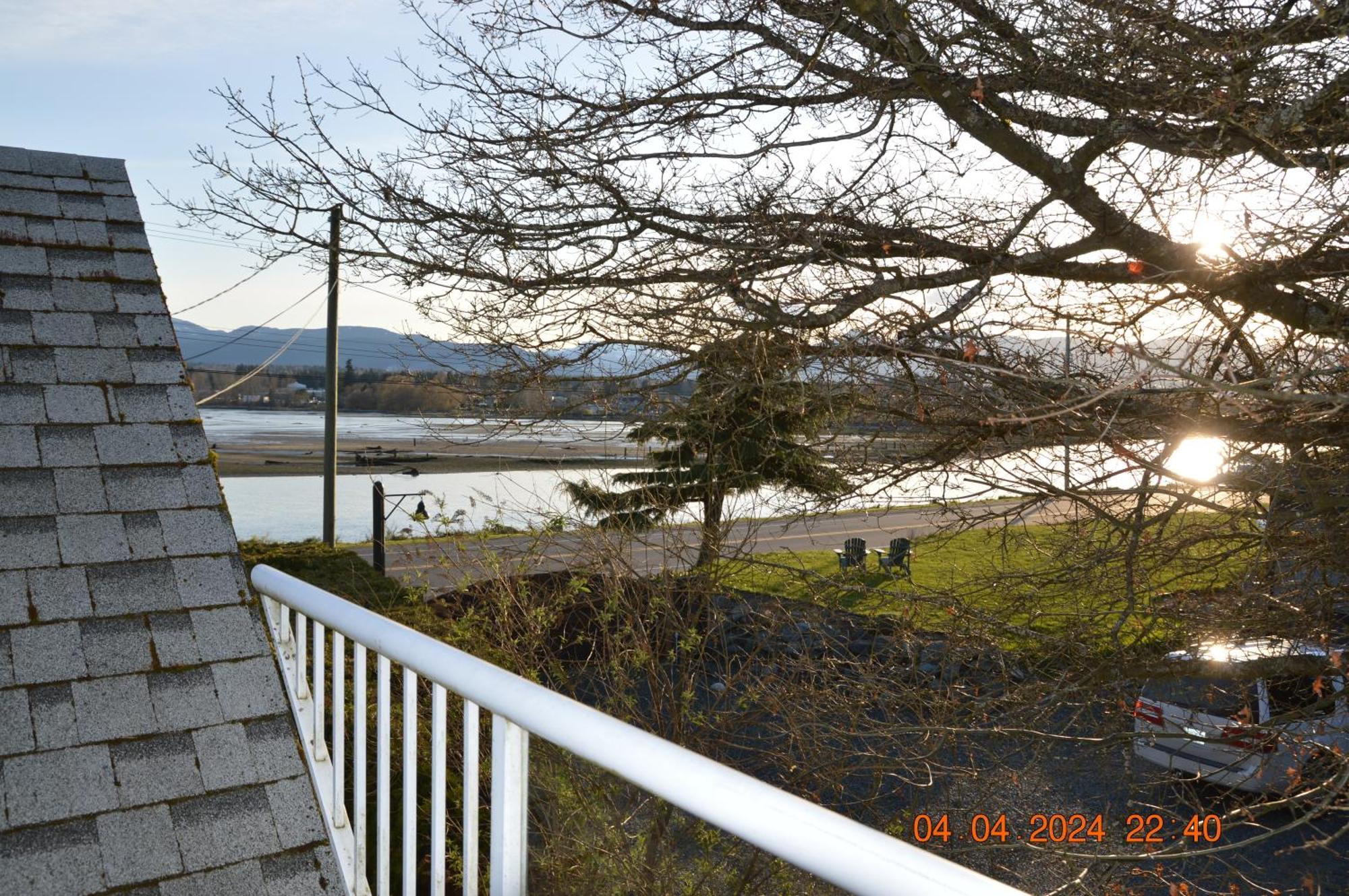 Estuary House Reflexology B&B Courtenay Eksteriør billede